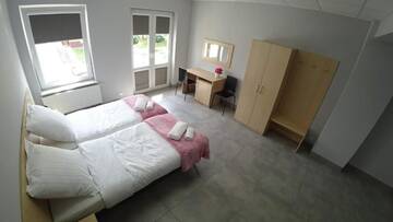 Фото номера Triple Room with Bathroom and Extra Bed Апарт-отели Apartamenty Kozienice г. Козенице 5