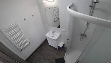 Фото номера Triple Room with Bathroom and Extra Bed Апарт-отели Apartamenty Kozienice г. Козенице 12