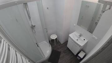 Фото номера Двухместный номер с 1 кроватью и собственной ванной комнатой Апарт-отели Apartamenty Kozienice г. Козенице 8